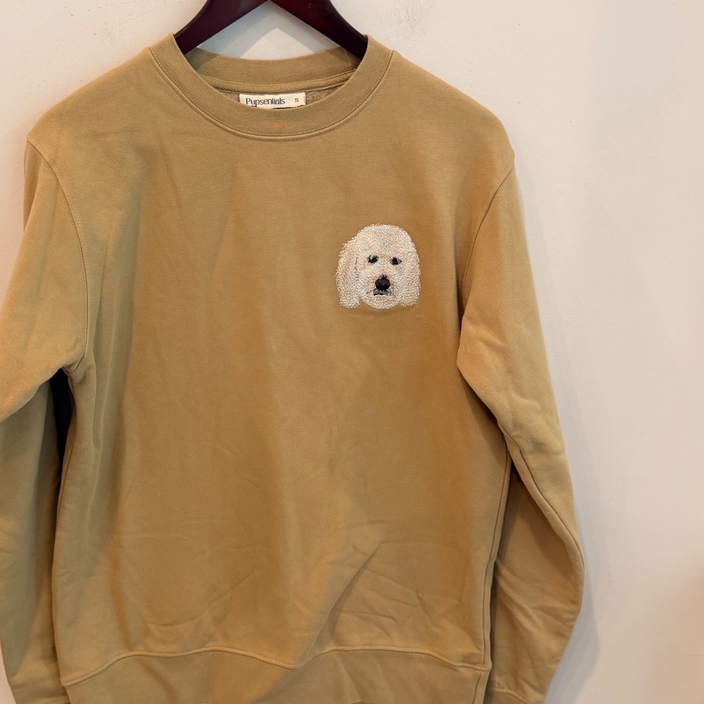 Pupsentials Embroidered Dog Portrait Sweatshirt Tan Camel Fleece Pullover Small